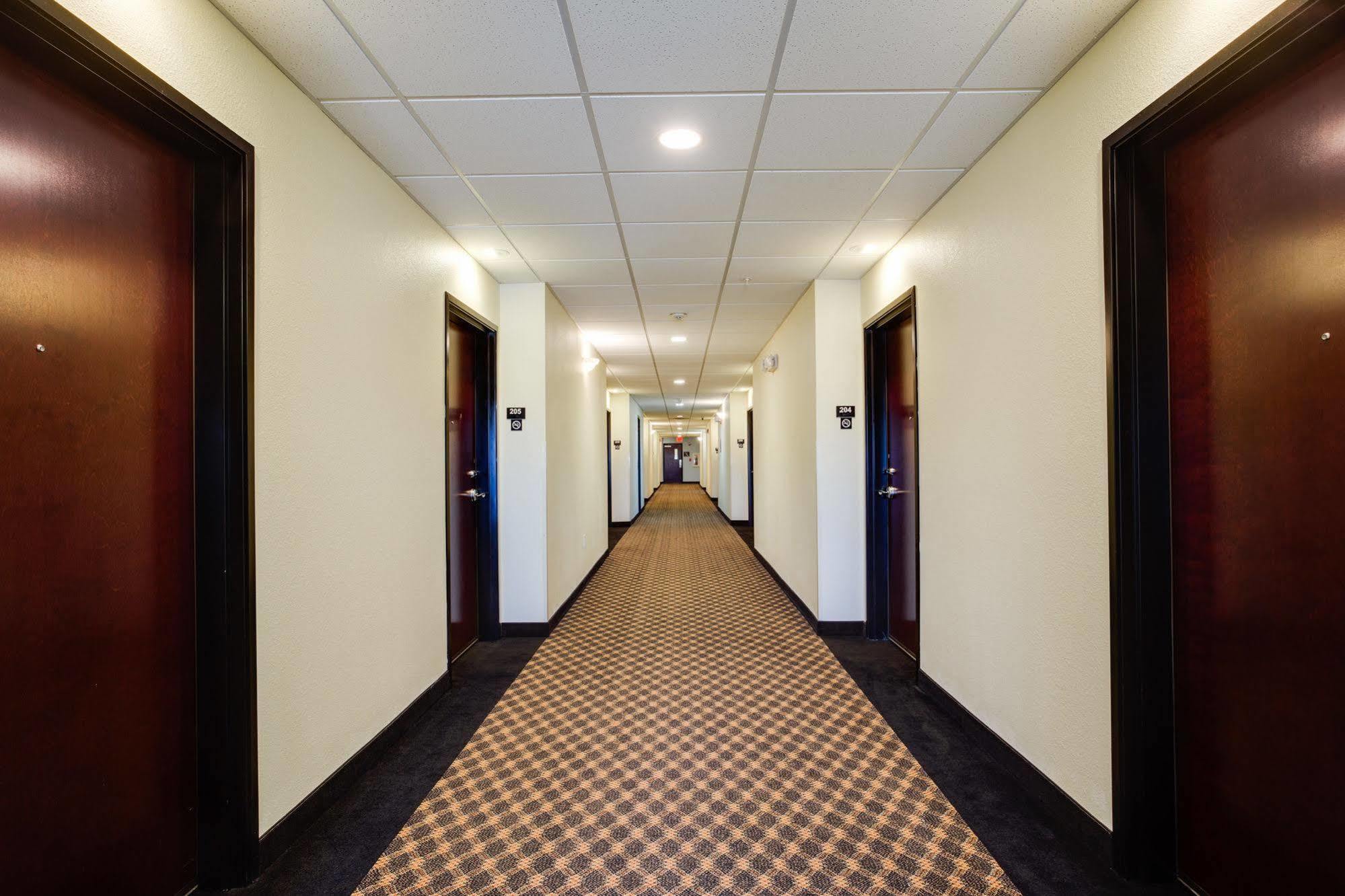 Best Way Inn Cleburne Exterior foto